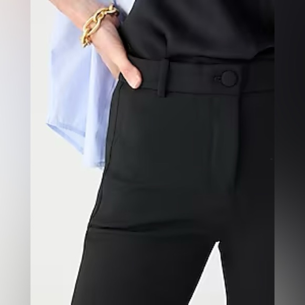 J.Crew 𝐂𝐚𝐦𝐞𝐫𝐨𝐧 High Rise Pant in Black. Size 8.